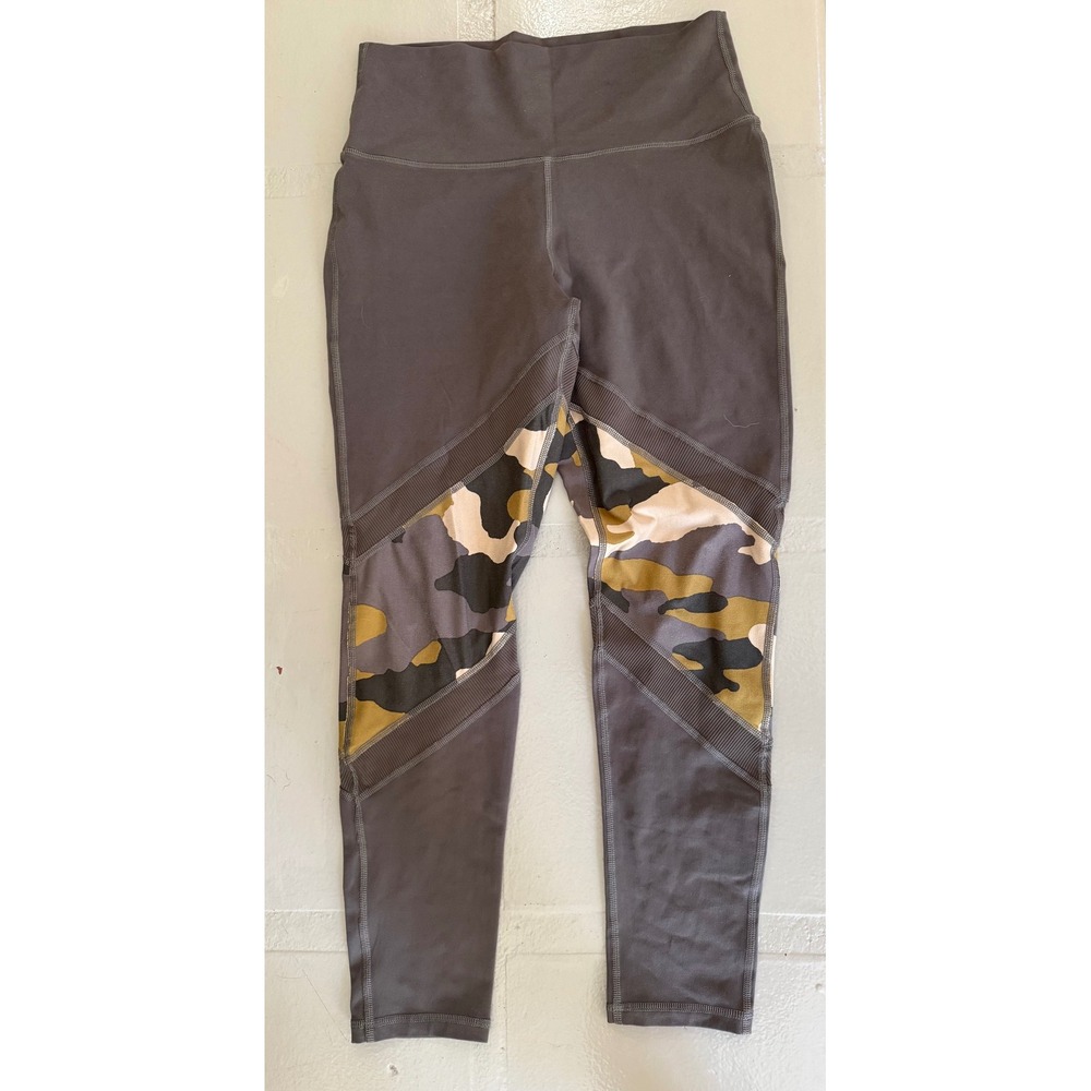 OFFLINE by Aerie The Hugger Legging High Rise Camo Ribbed Paneled Grey Womens L